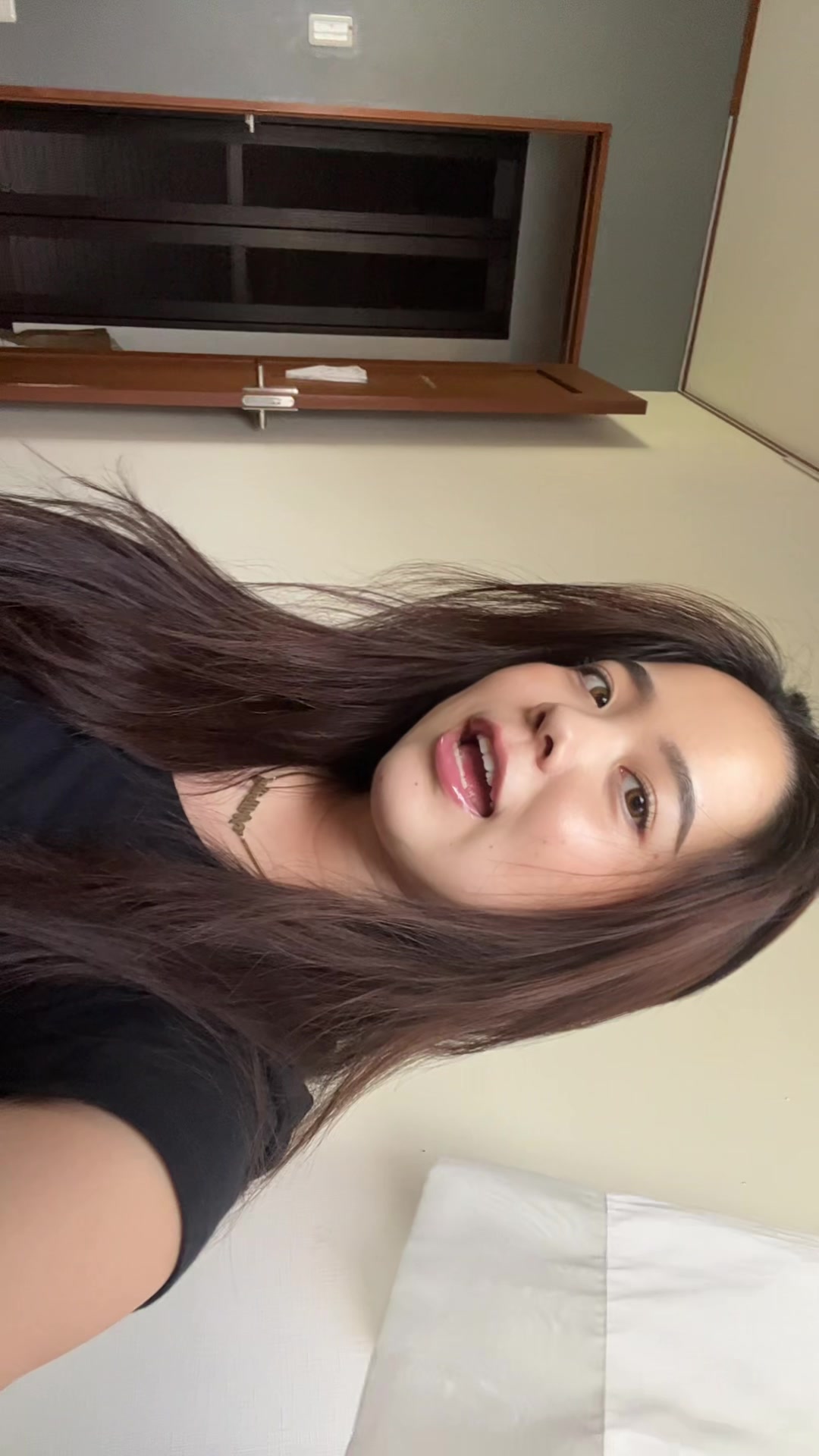 @aoi