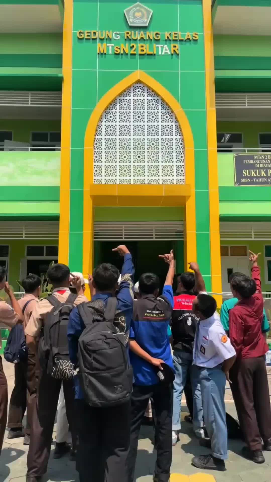 @pekesv2