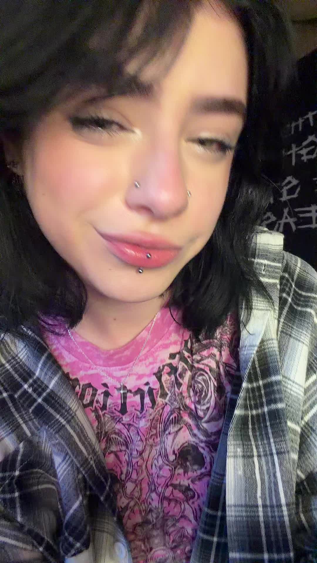 @supersecretaccount001010
