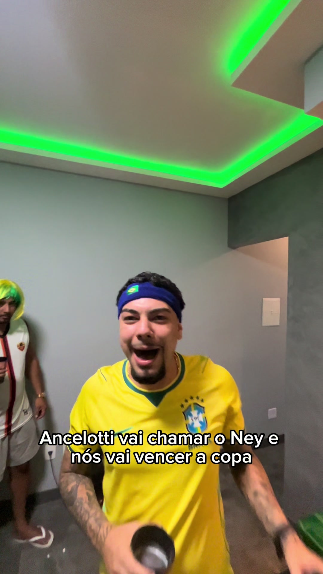 @AçúK