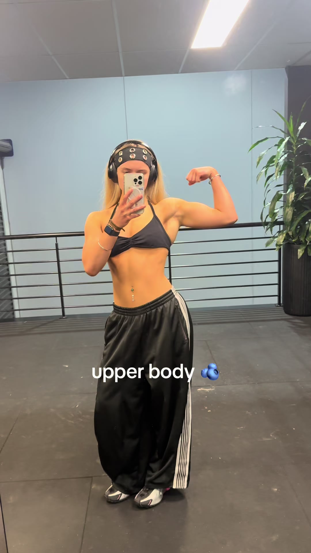 @hol