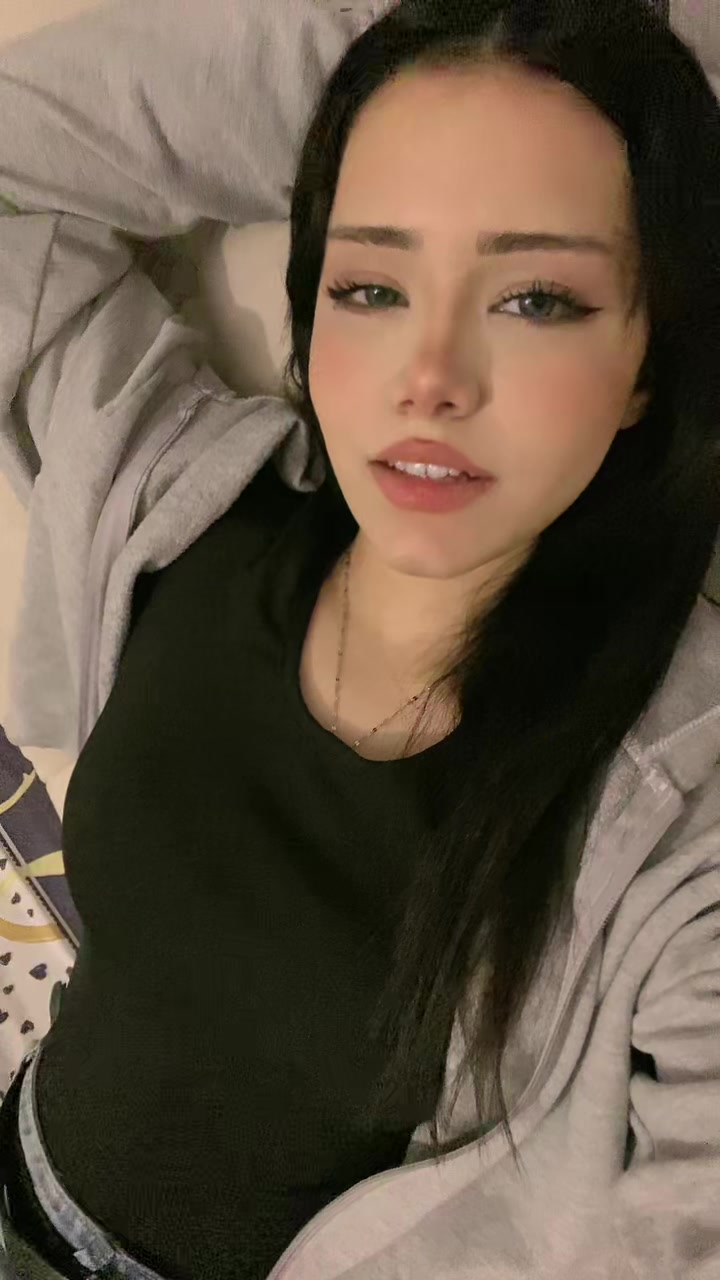 @Şapkalıkız