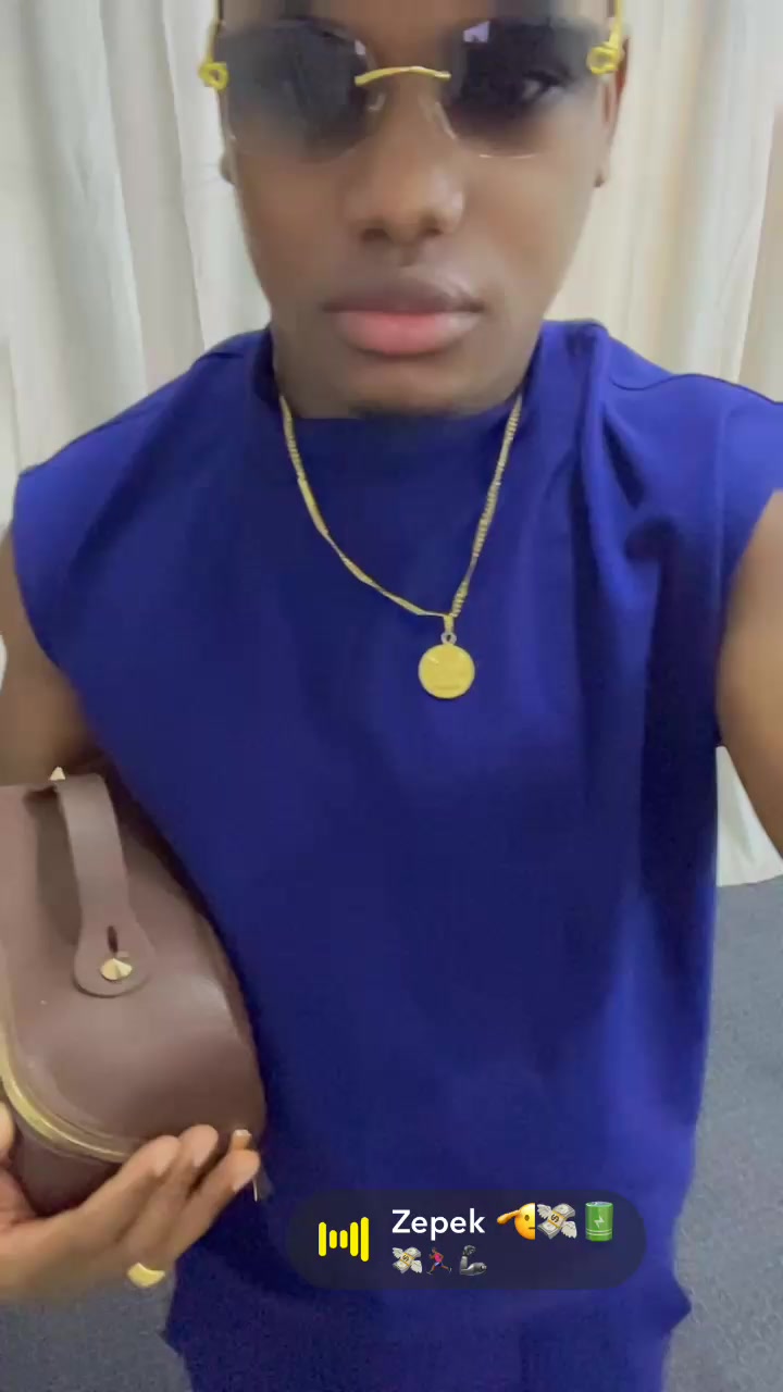 @🦦🥰😎JOHN-WINN👖🪡👕