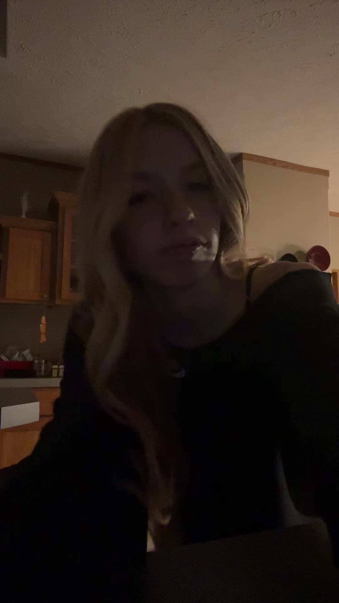@alayna