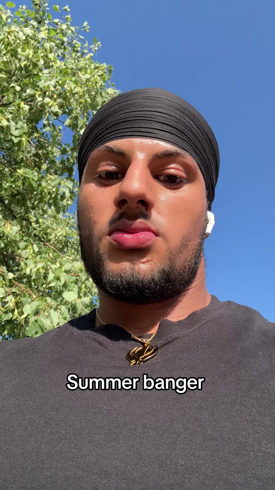 @Gs
