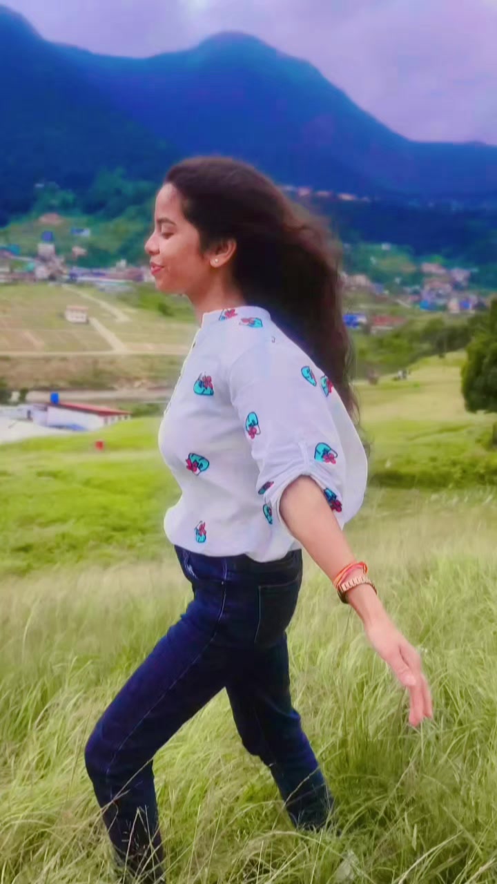 @🌬️💫