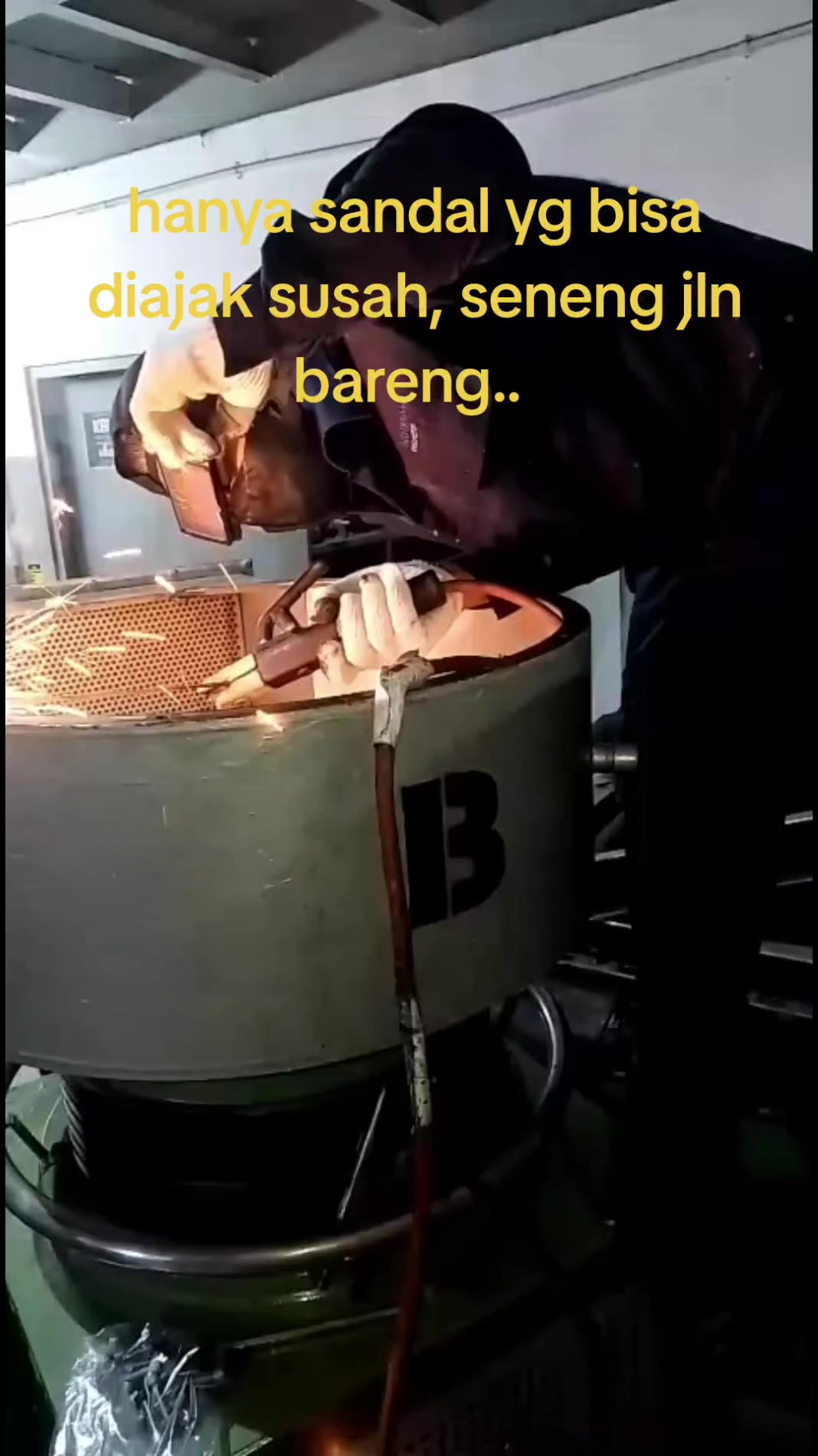@𝐀𝐫𝐢_𝐂𝐢𝐚