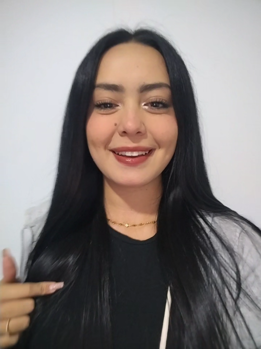 @laura