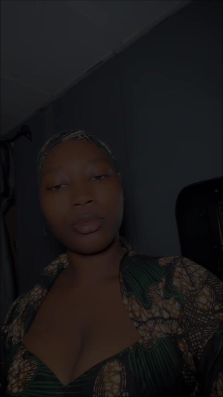 @Hiktrendyz🧵🪡✂️