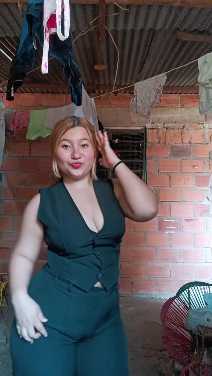 @Nayely