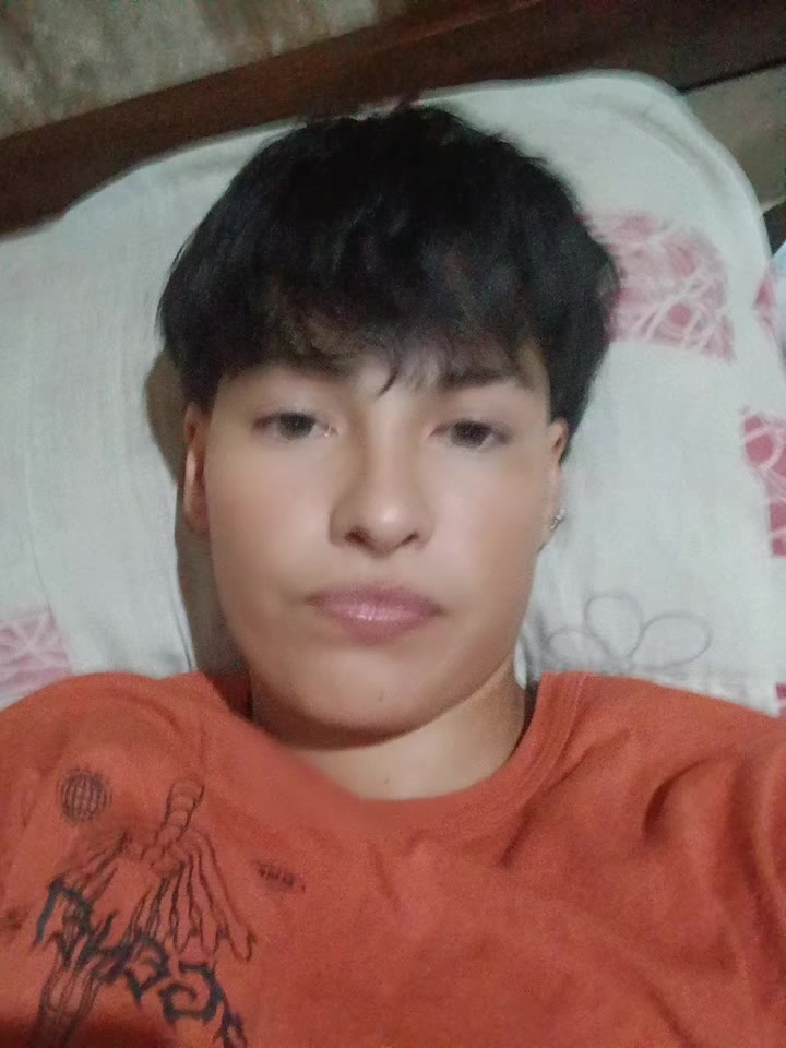 @cami🏳️🌈