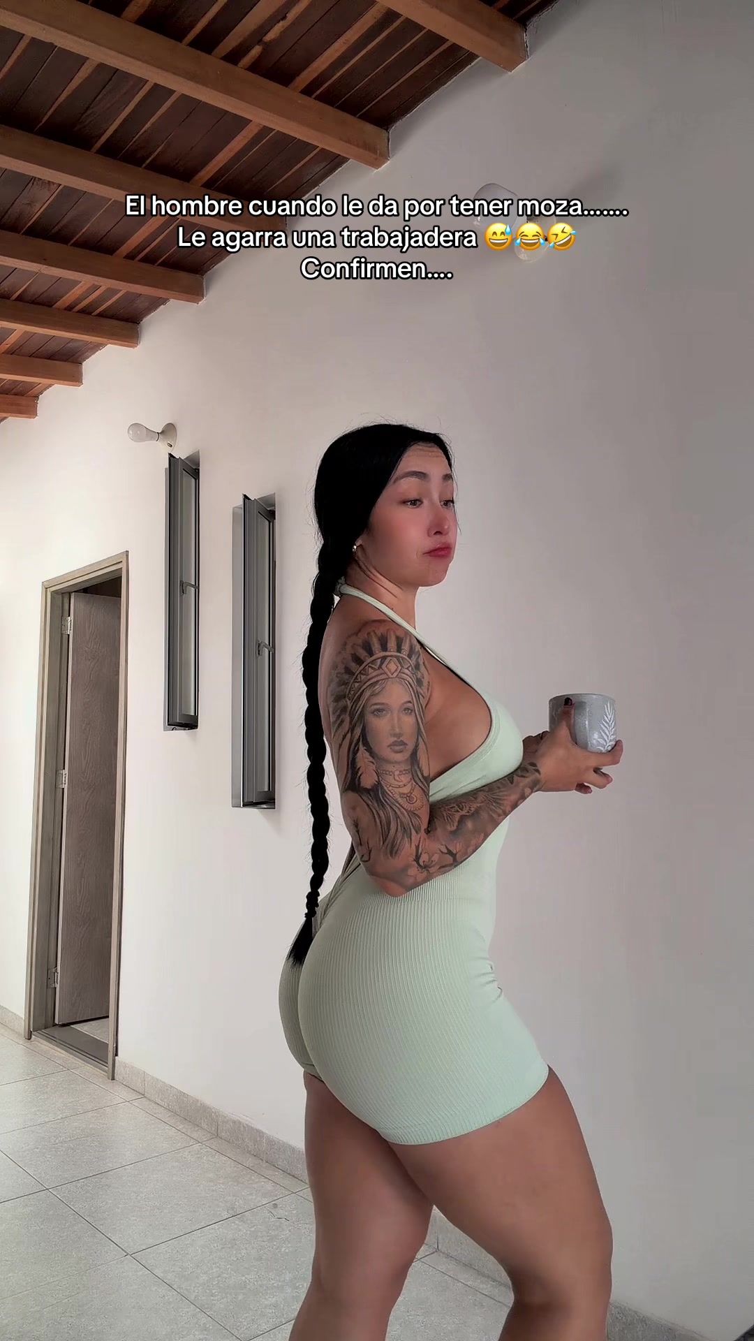 @Viv&iacute;