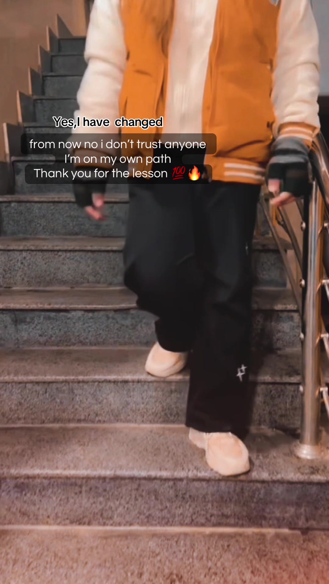 @♡𝕚𝕟𝕥𝕣𝕠𝕧𝕖𝕣𝕥( ･_･)♡