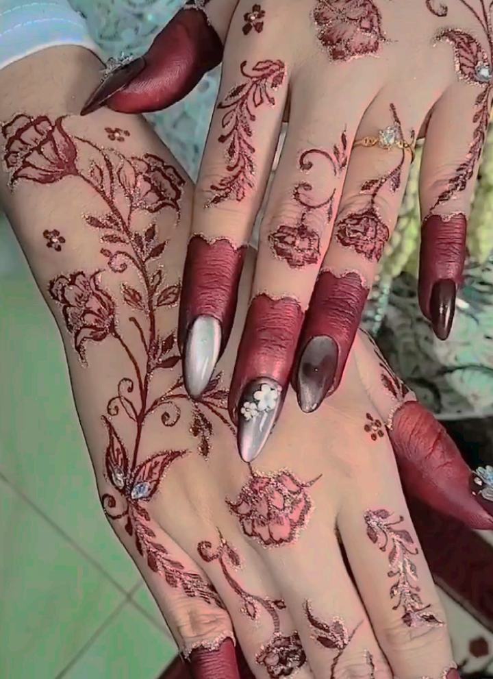@Miahennasumenep