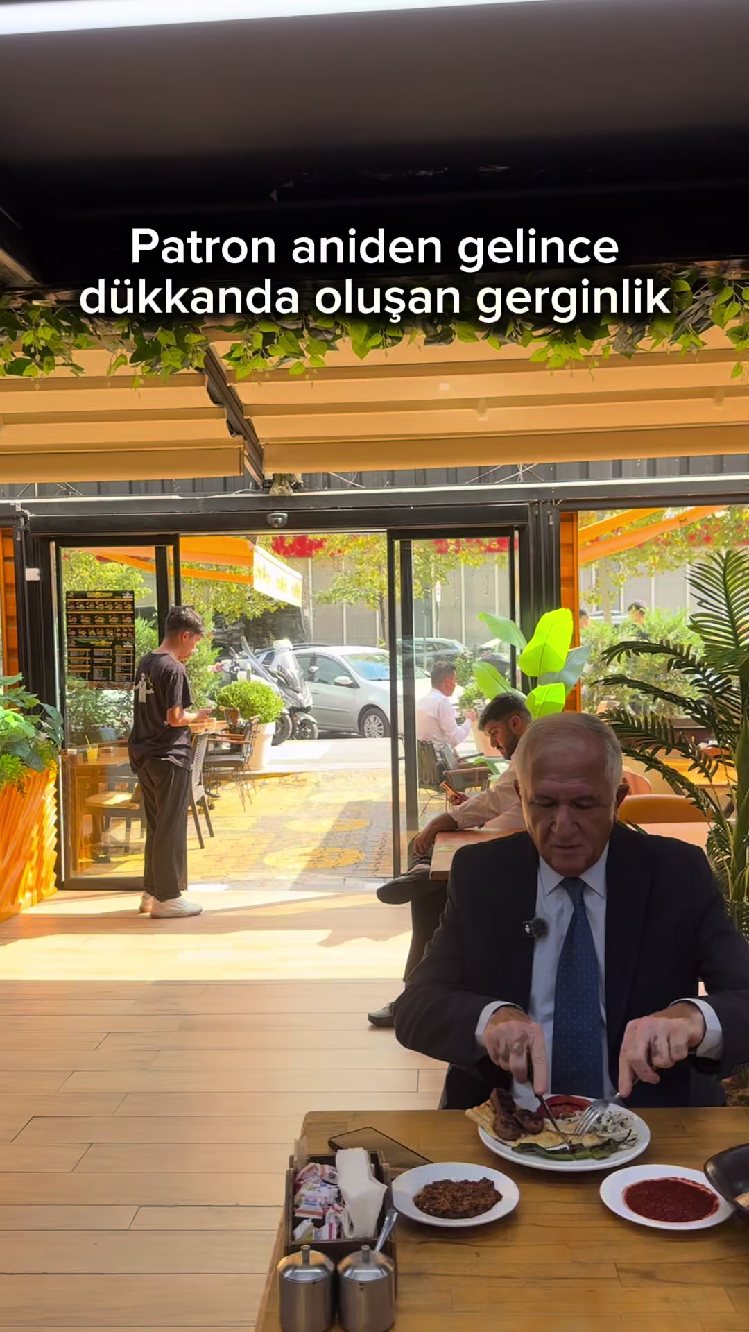 @KÖFTECİ EMİR & EMİR BURGER