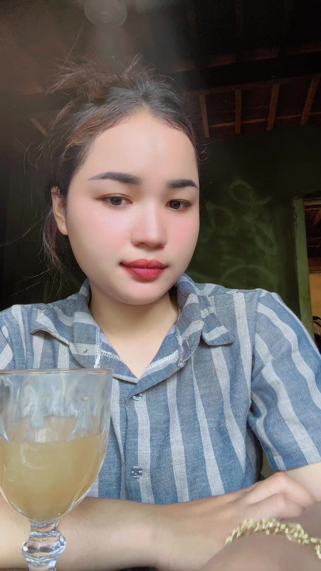 @L&iuml;&iuml; Li&iuml;