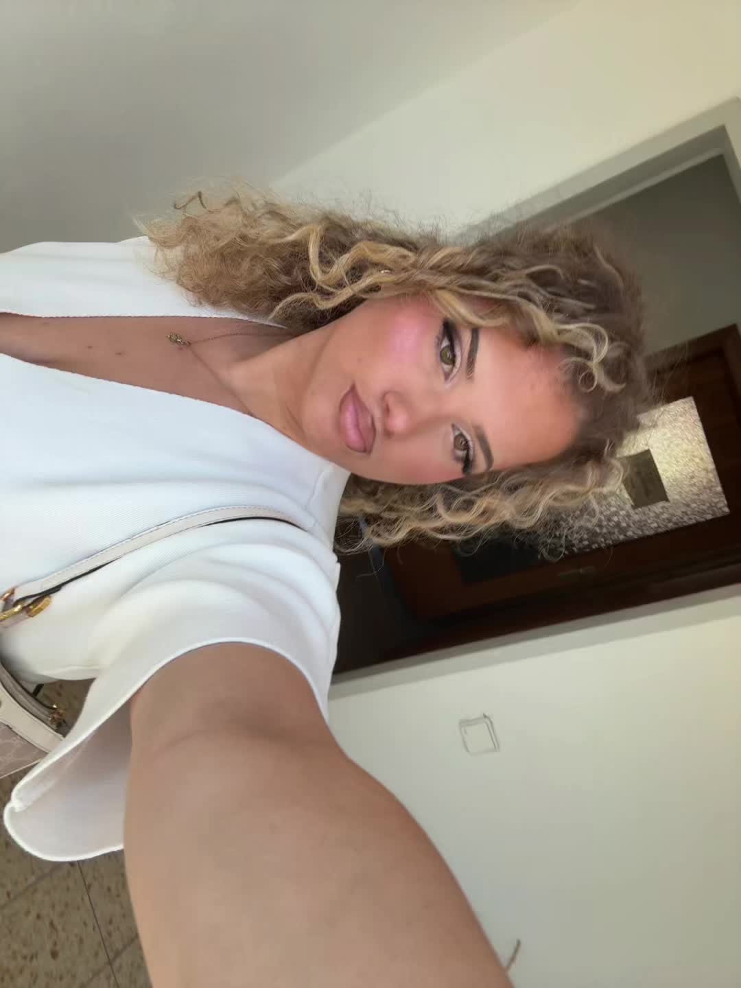 @Albinams