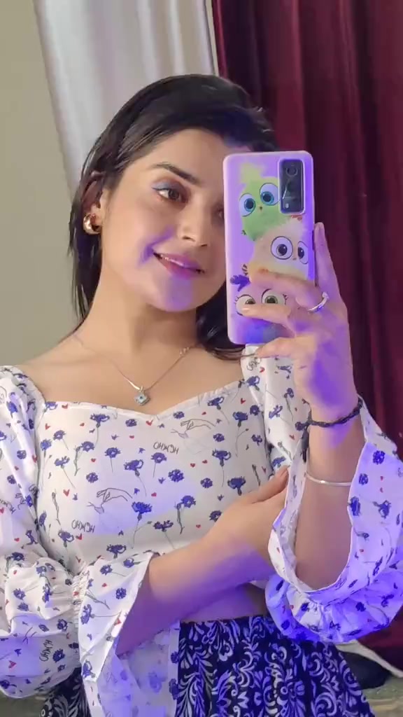 @(★^O^vaniasharma★)