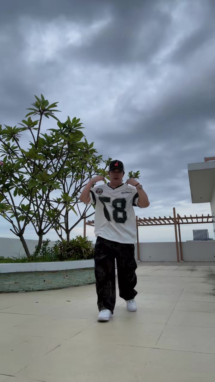 @asshit808