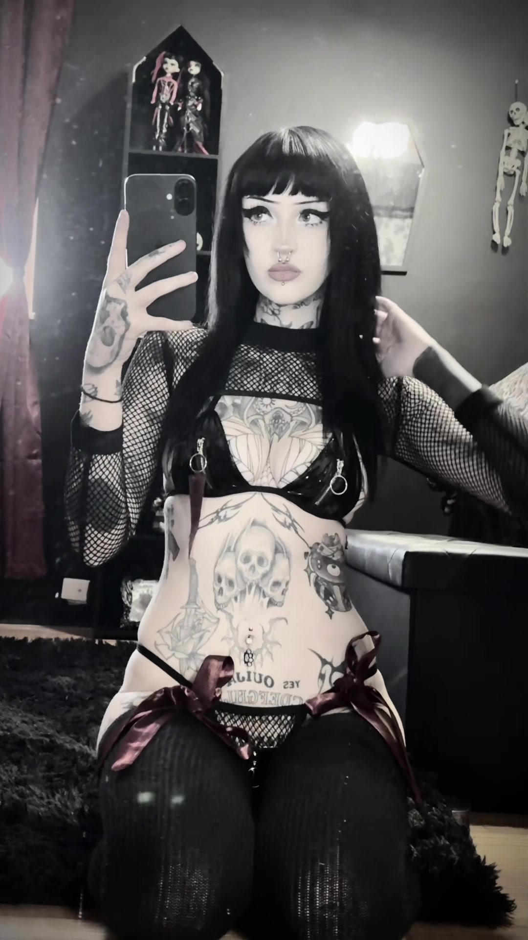 @☠︎︎HORRORHAILEY☠︎︎