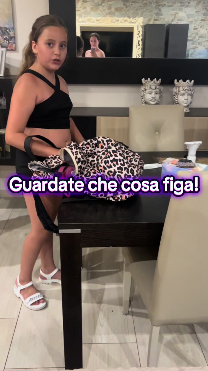 @🌺  𝒢𝓁𝑜𝓇𝒾𝒶  🌺