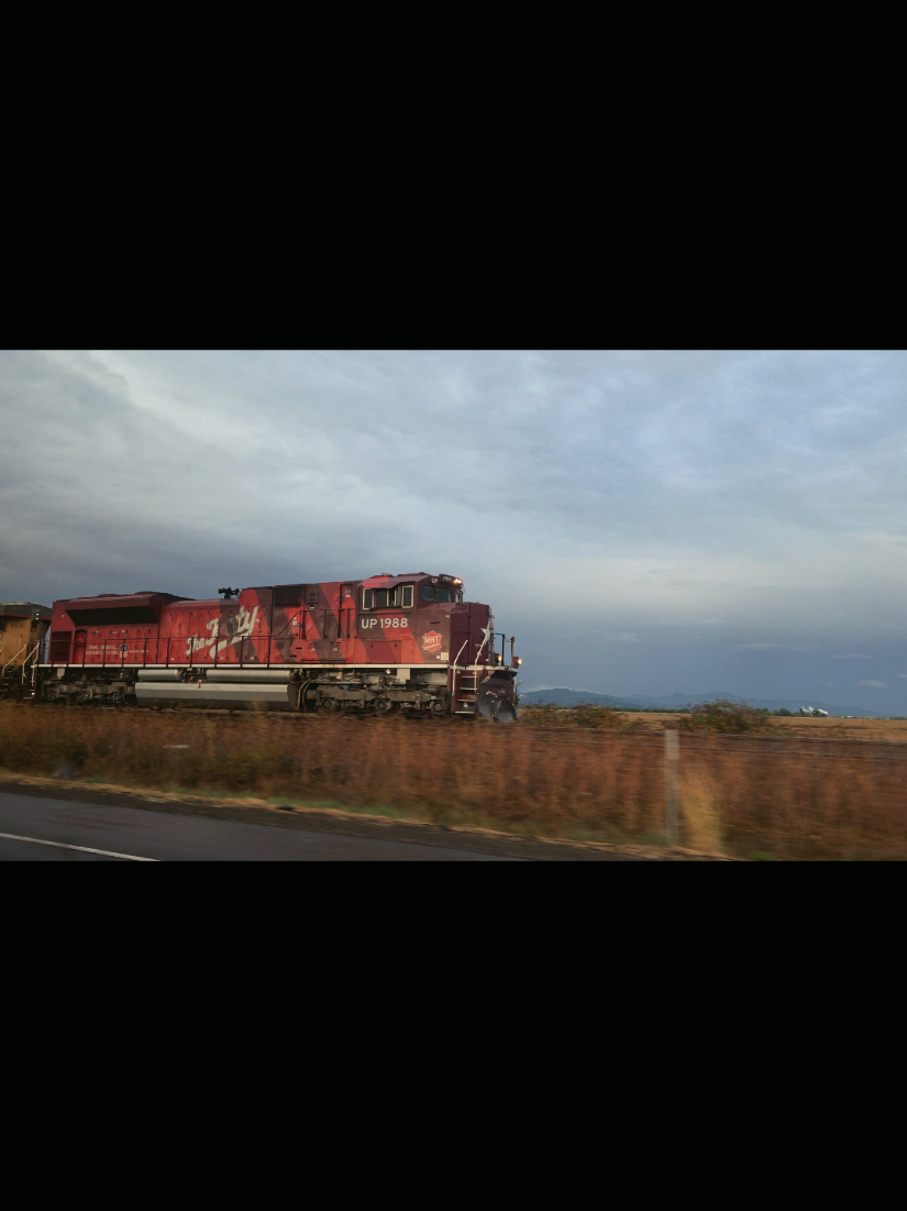 @railfan_parker