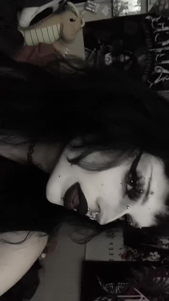 @๐๐ฉ๐ฆ๐ ๐ข๐๏ธ