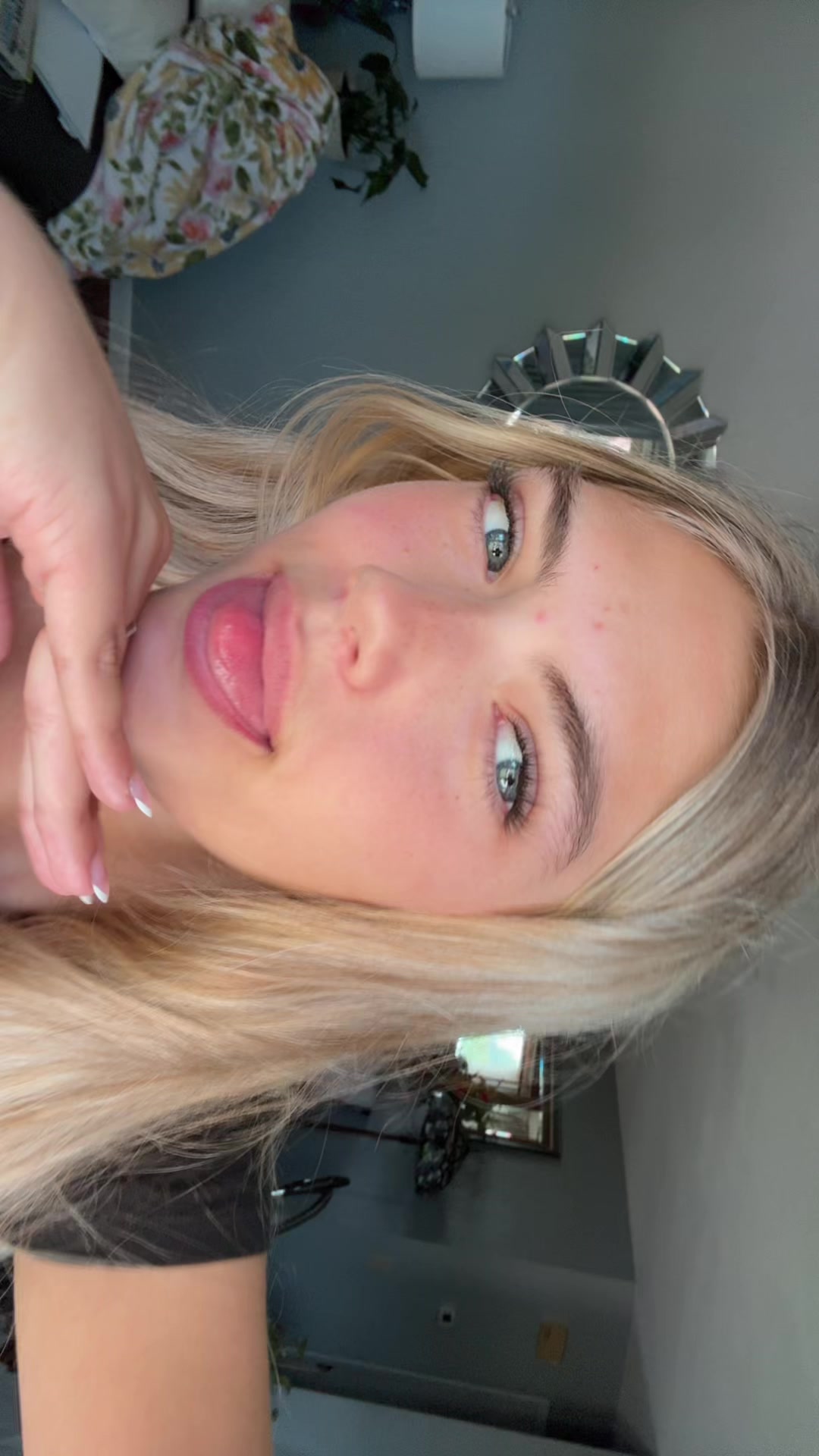 @Emmmygg1