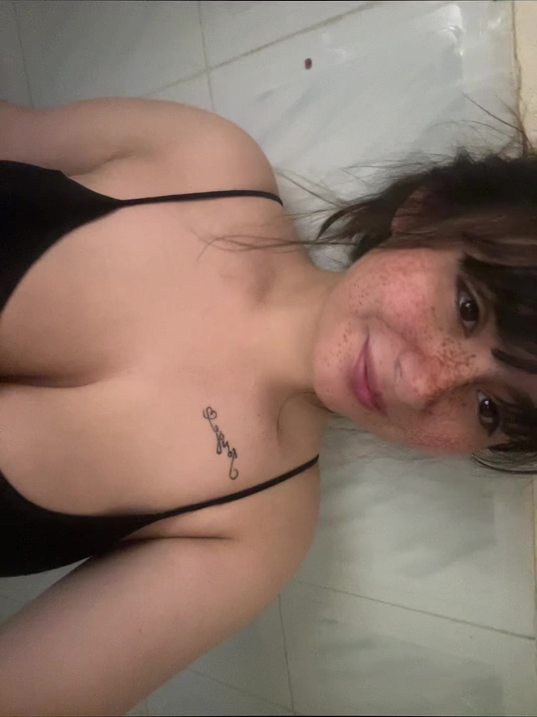 @Whtos.