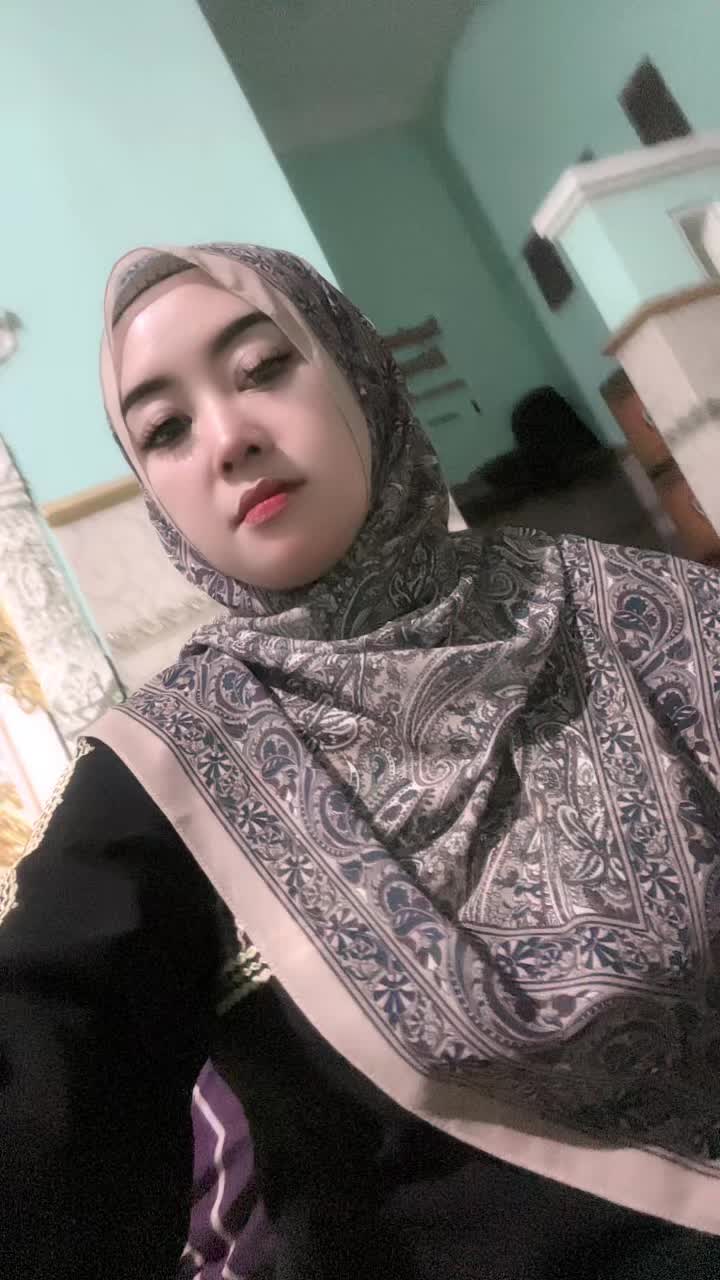 @Neha Zakira