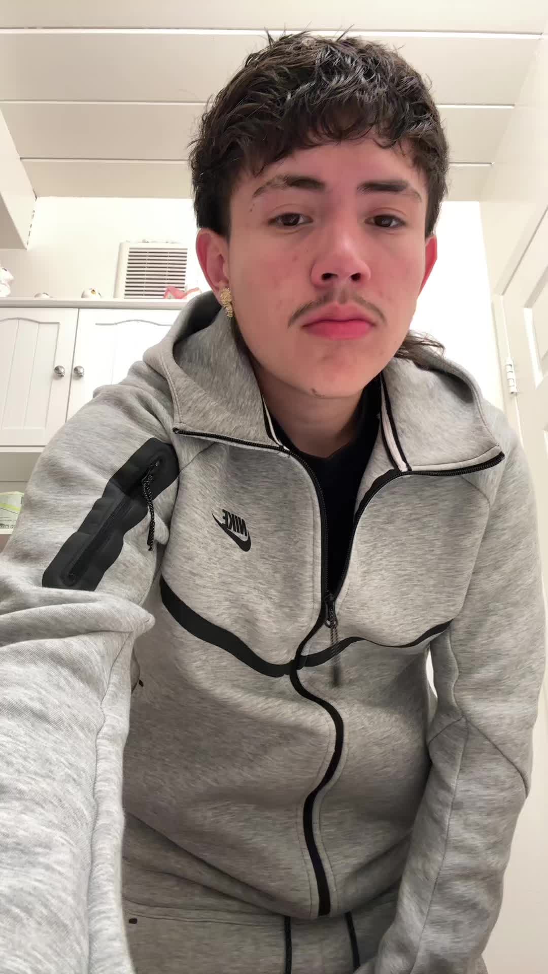 @chinobo2200