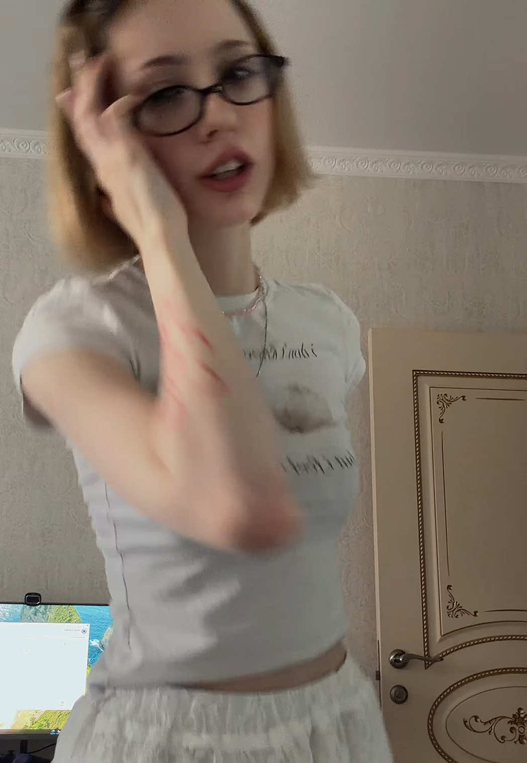 @настя