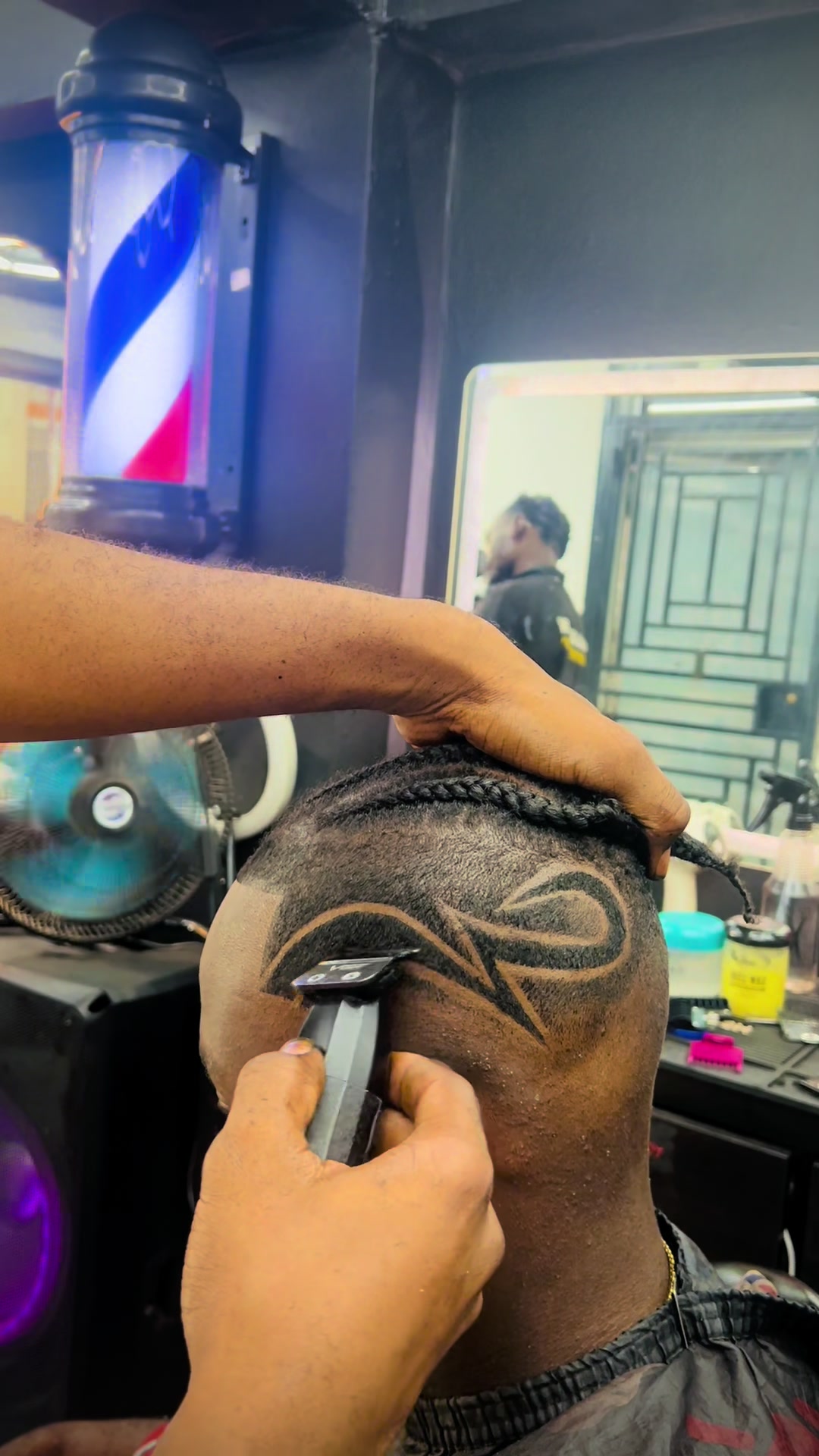 @fabricedort Barber