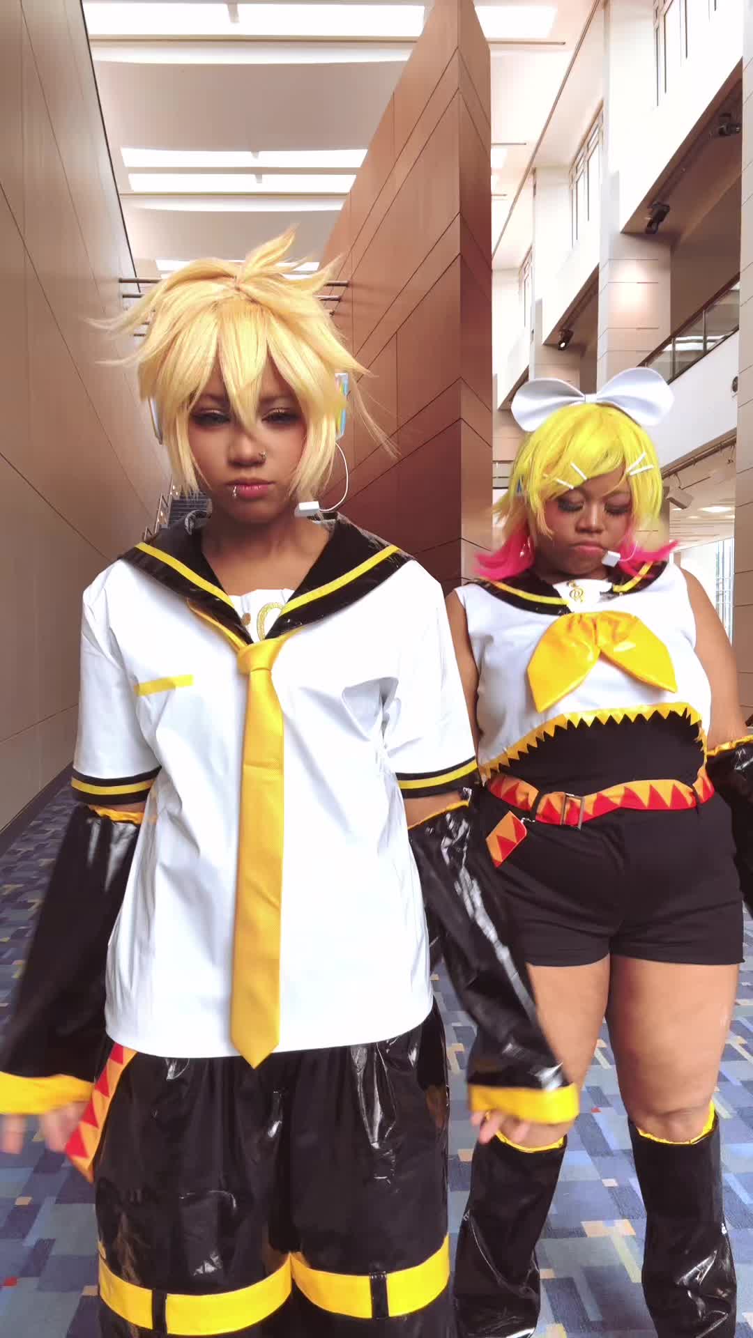 @kiana‼︎ `⎚⩊⎚&acute; -✧