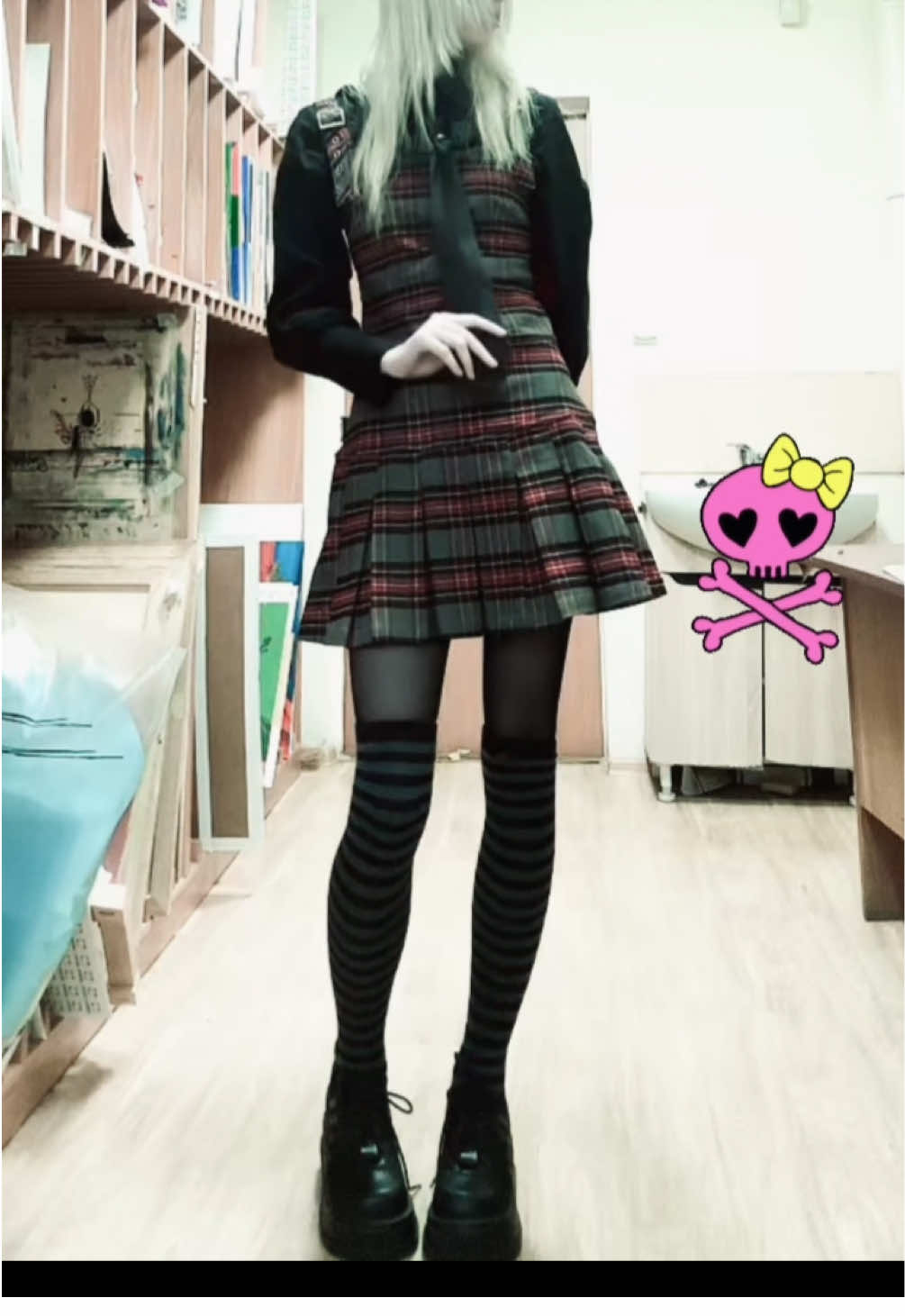 @𝔥𝔢𝔫𝔬🐰🍰