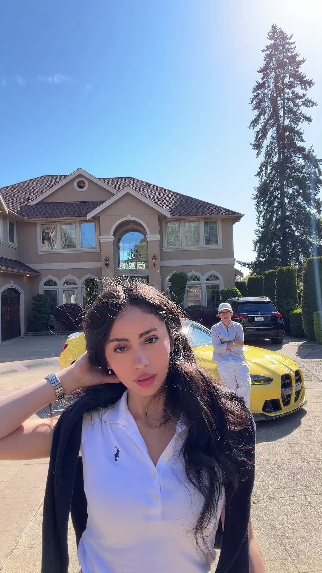 @Alo