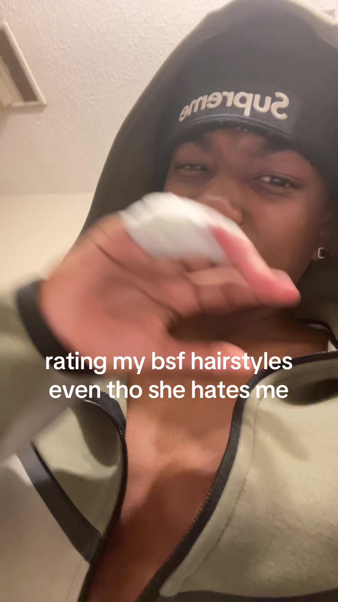 @chuckyy.av