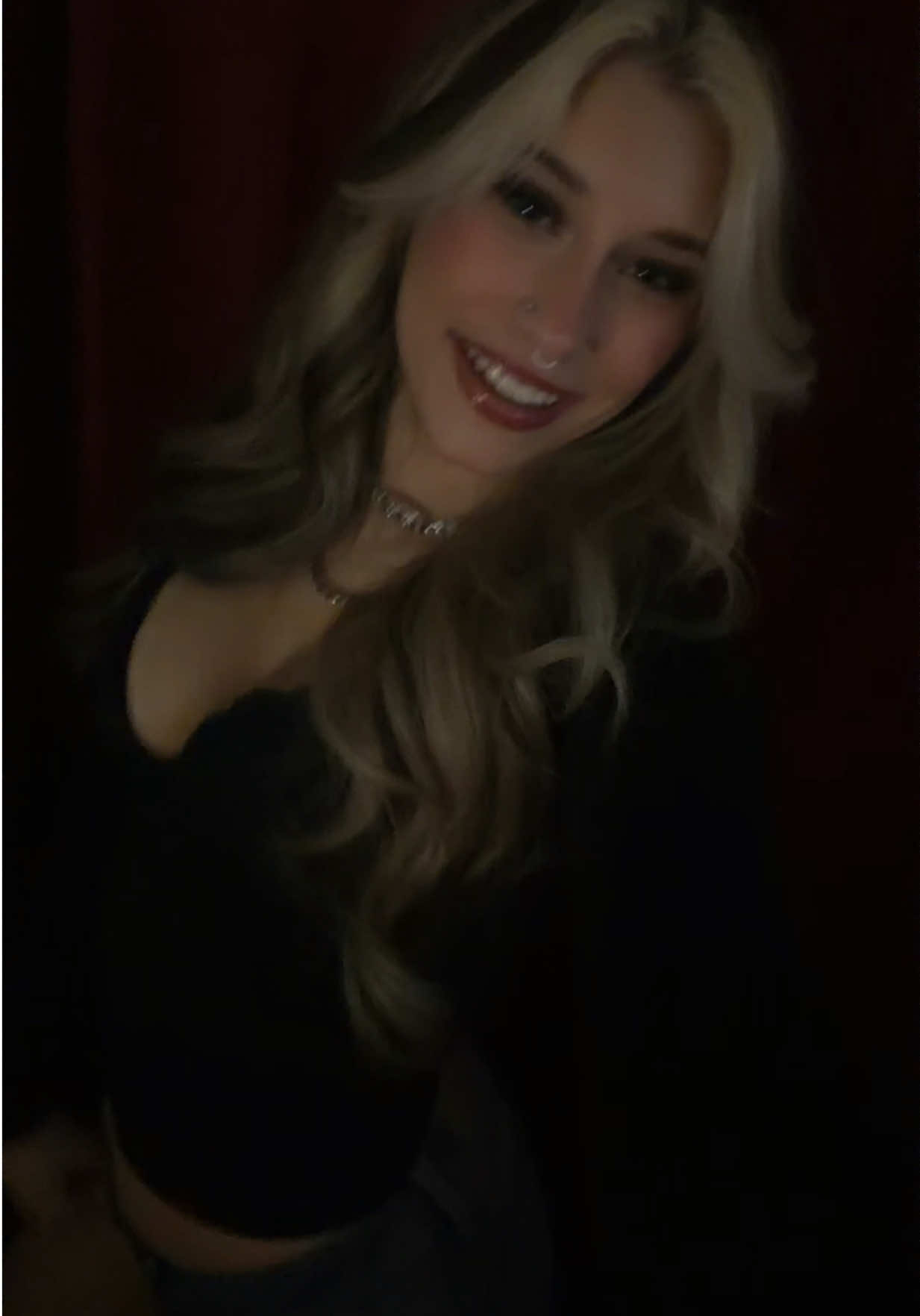 @𝒷𝑒𝓃𝓉𝓁𝑒𝓎 𝑔𝓇𝒶𝓎🧛🏻&zwj;♀️