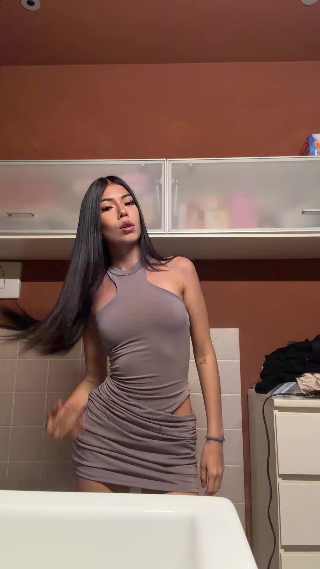 @💋🇵🇪