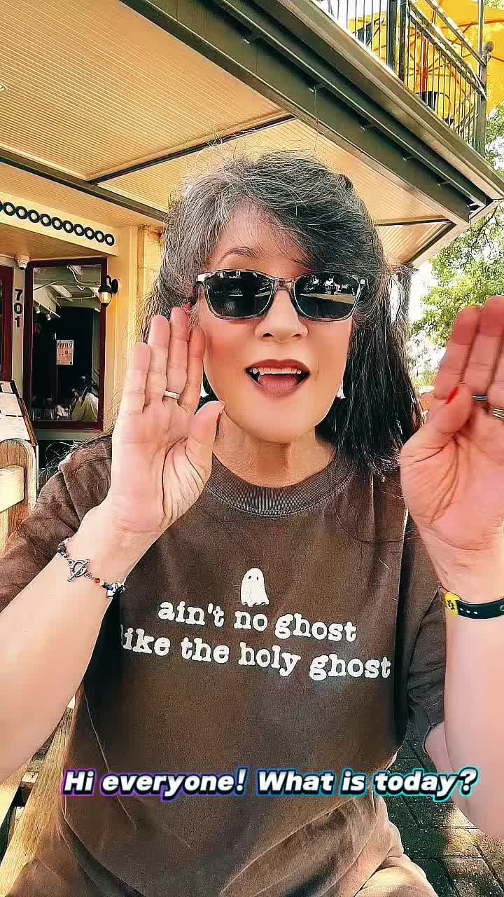 @Deaf Warrior/ASLSuzyQ🤟🏼