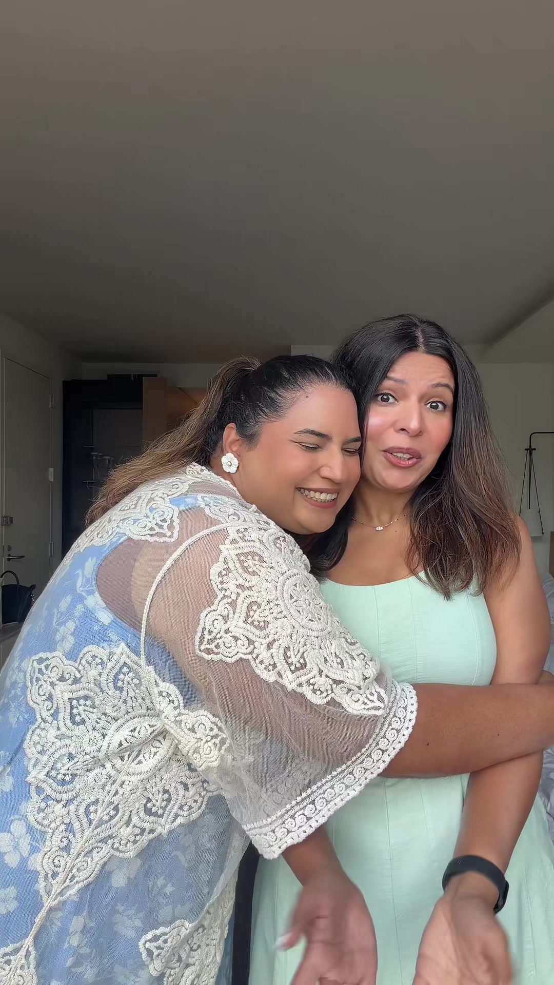@Stopstaringatme