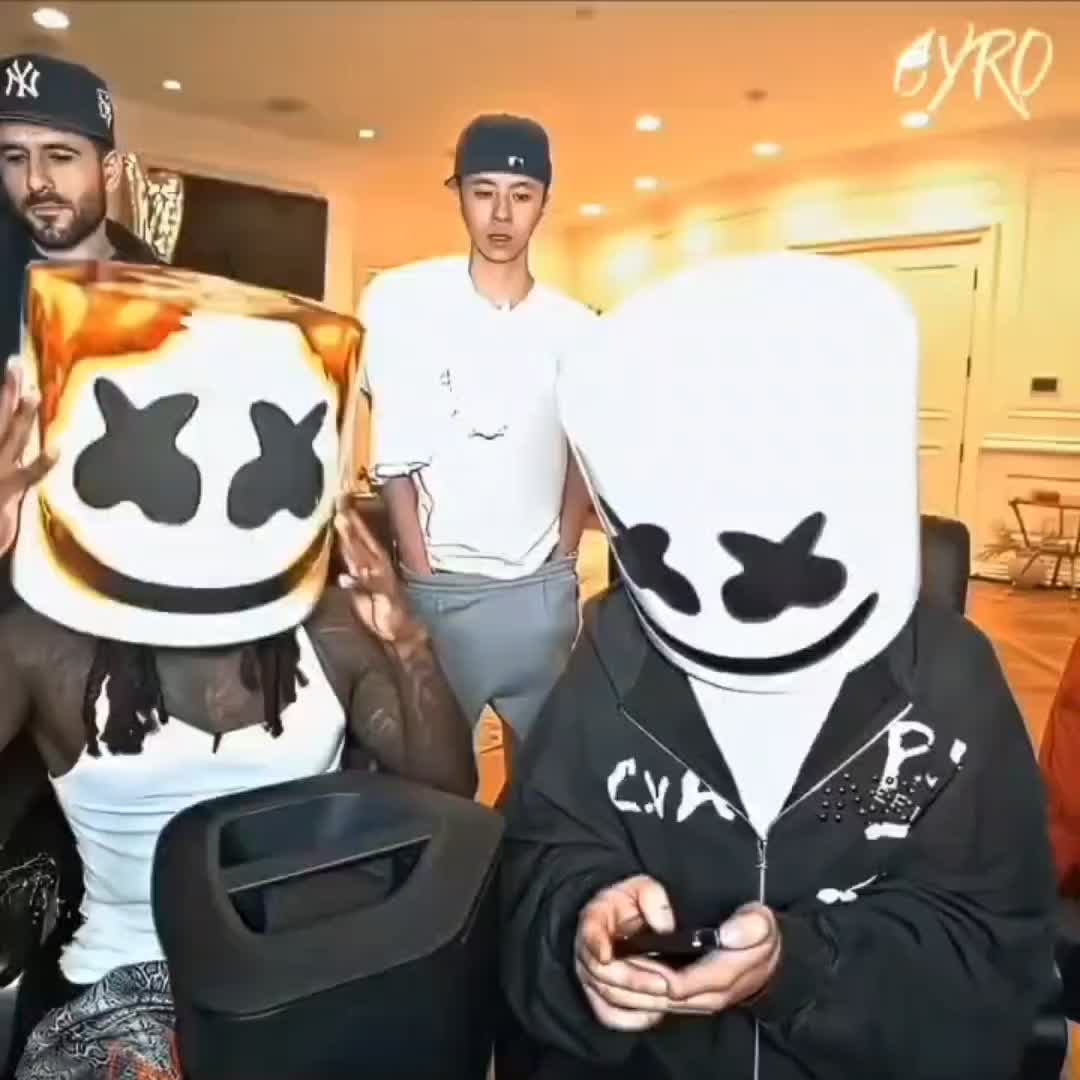@𝖮XY.𝖠𝖬