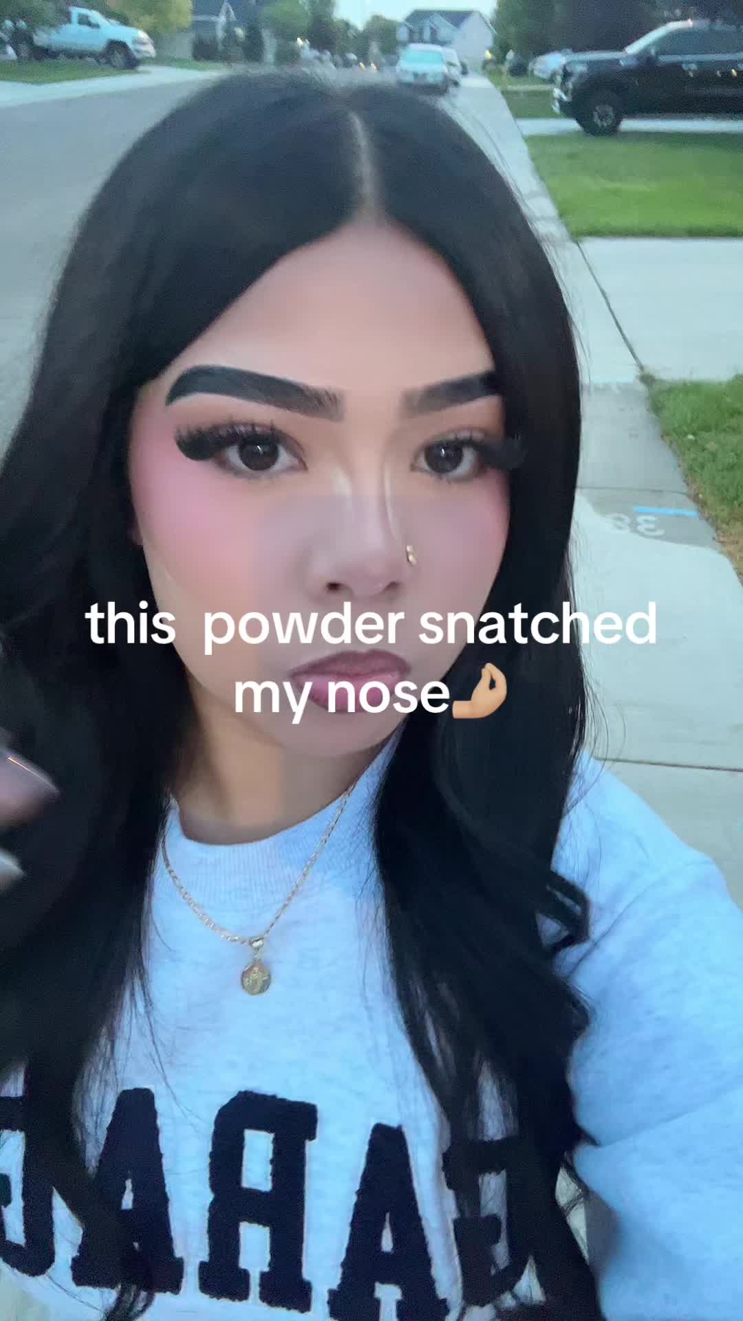 @⃟