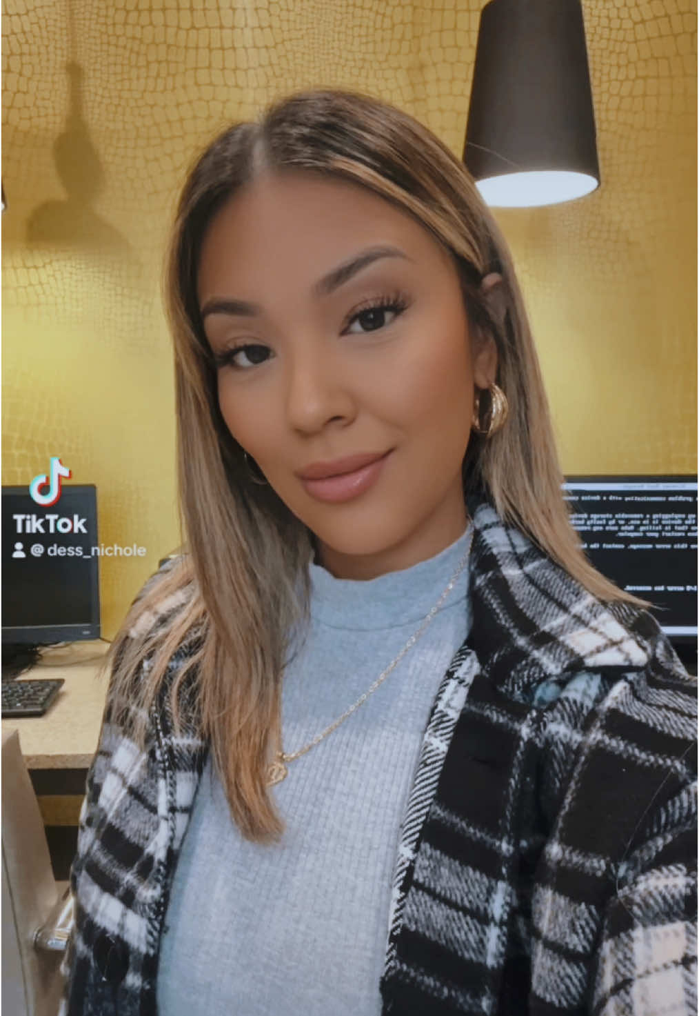 @Ivy Noelle ๐