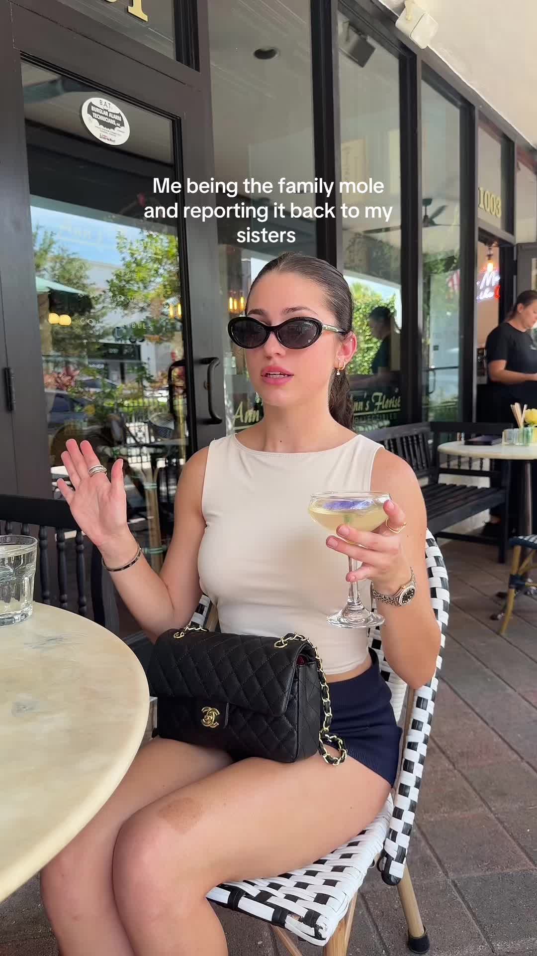 @Lily Barnett🍸