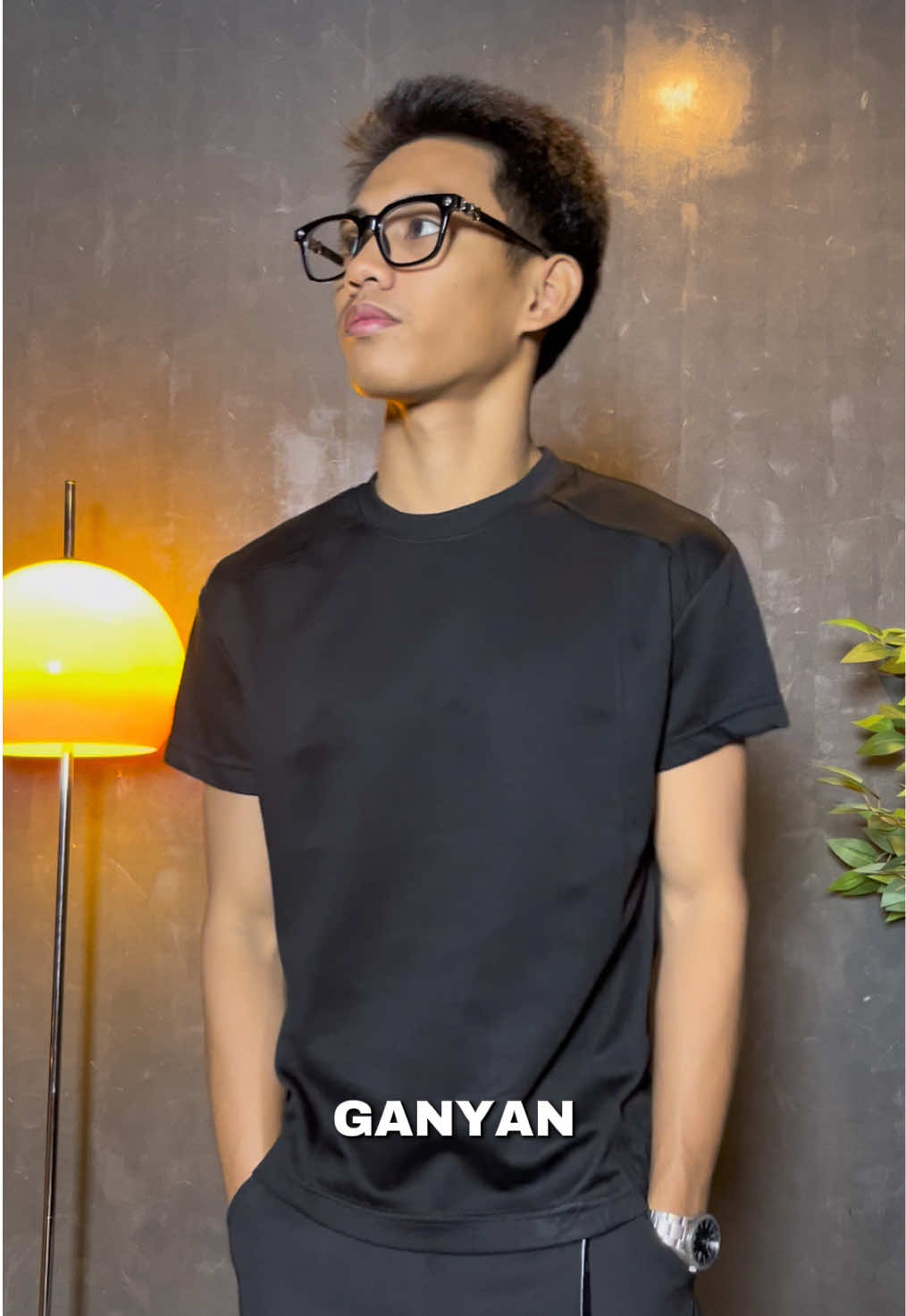 @UNSEEN CLOTHING