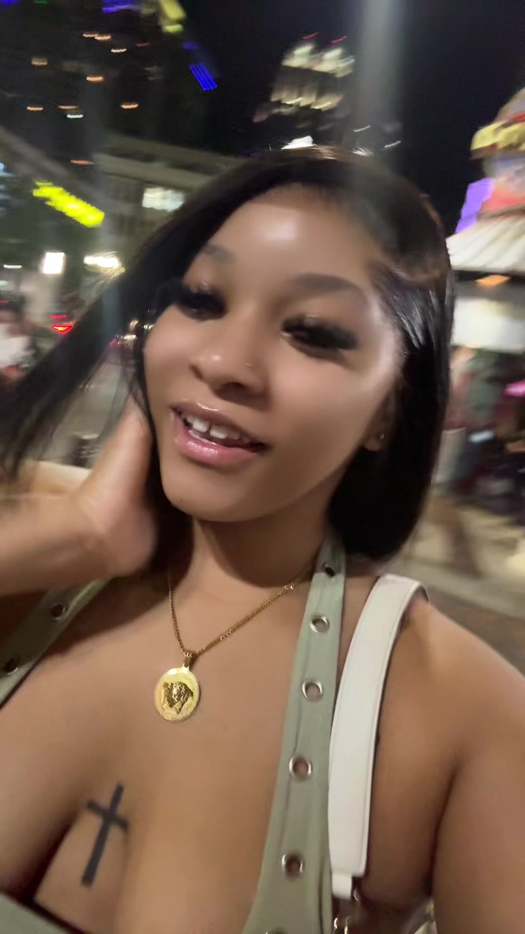 @Zi