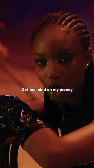 @Short Lyrics˖ ݁♬⋆.˚𝄞.