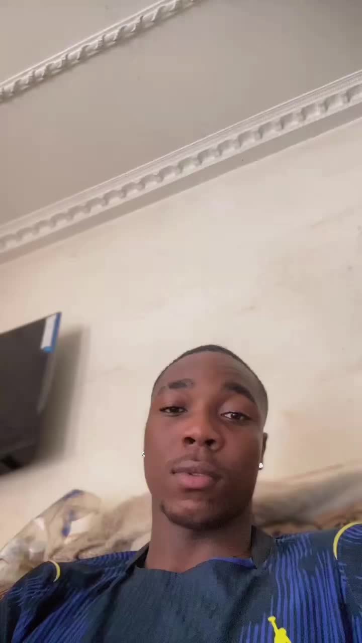 @Dylan cecenion 🇨🇲