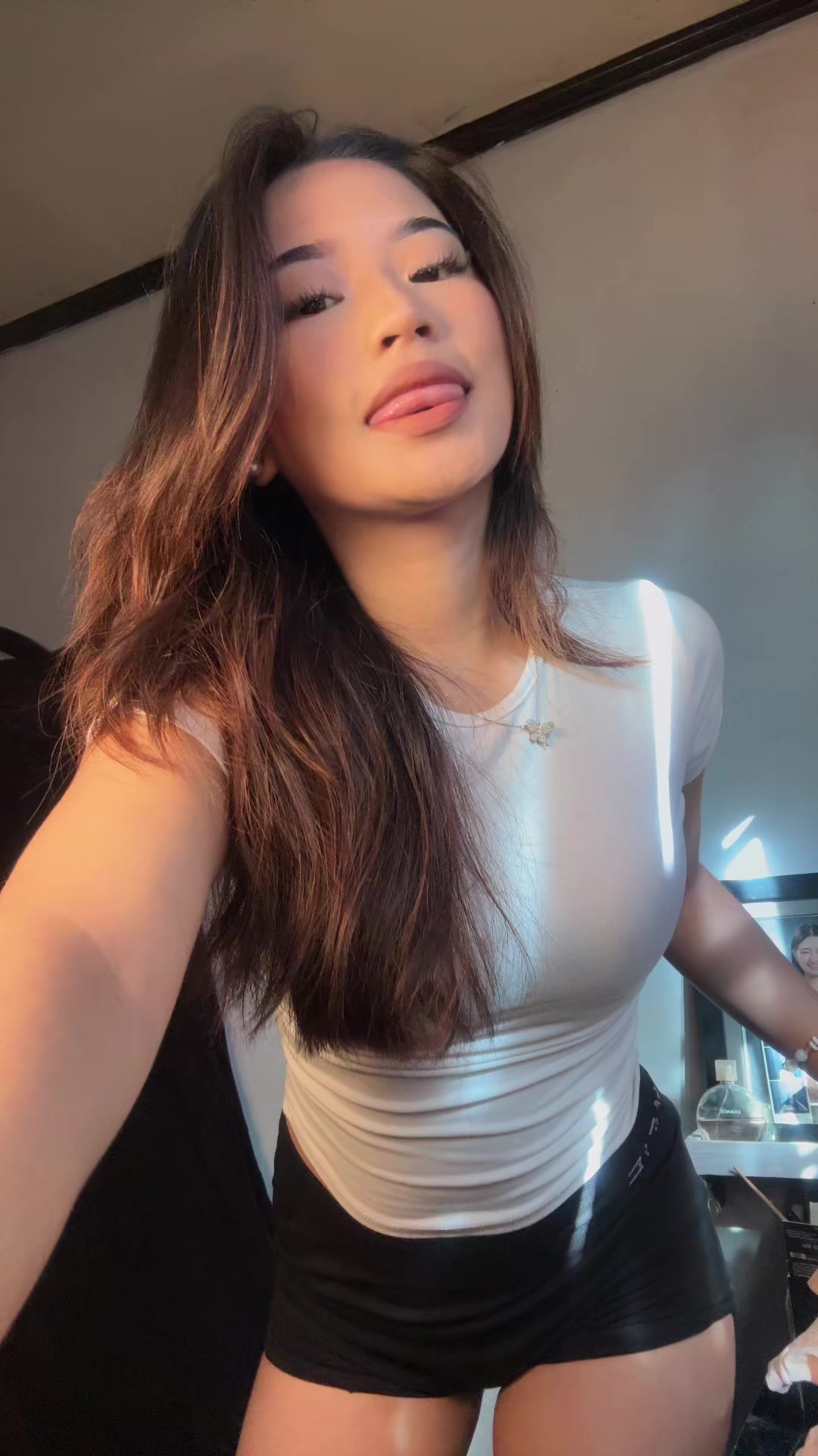 @tokyobaaee